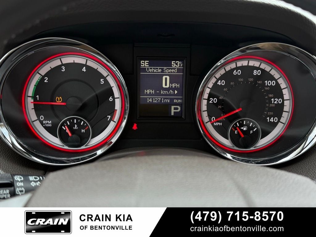 2013 Dodge Durango SXT - CLEAN CARFAX / 3RD ROW / VERY CLEAN!