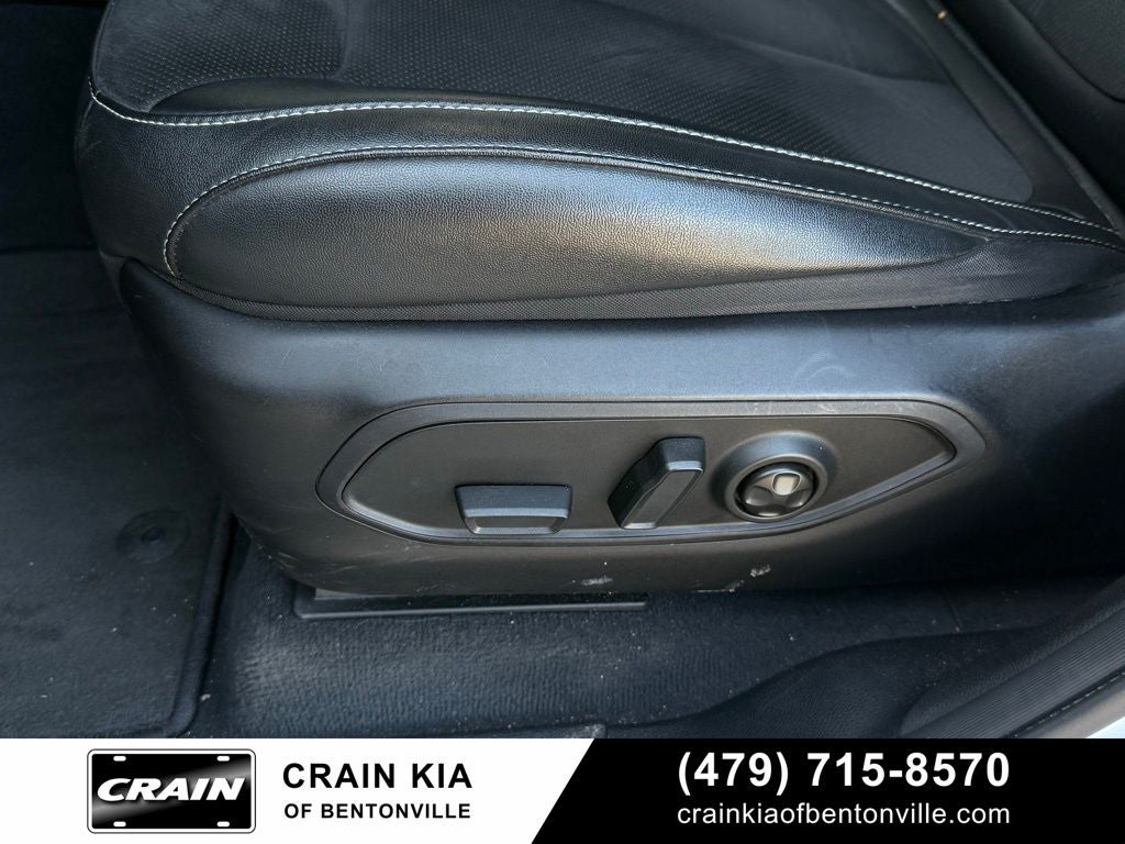 2023 Jeep Grand Cherokee Altitude - 4WD / CARFAX ONE OWNER