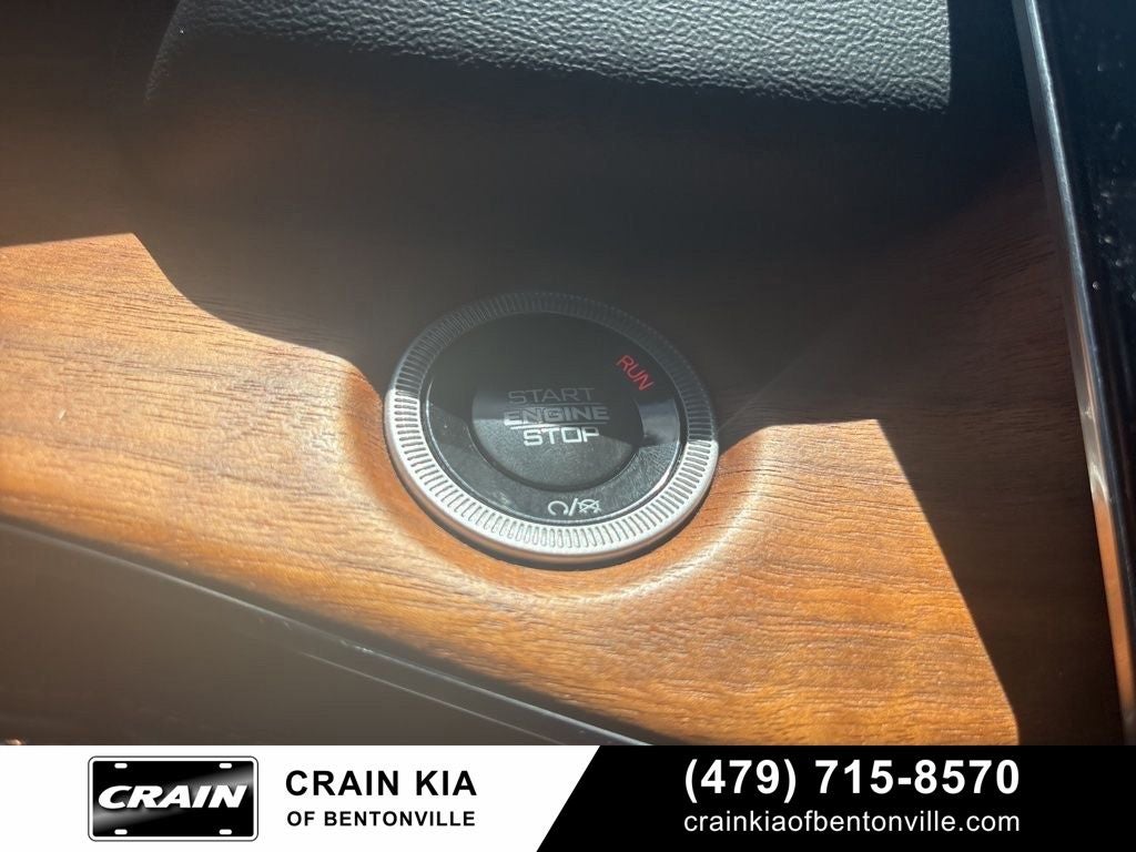 2025 Jeep Grand Cherokee L Summit - 4WD / PANORAMIC SUNROOF