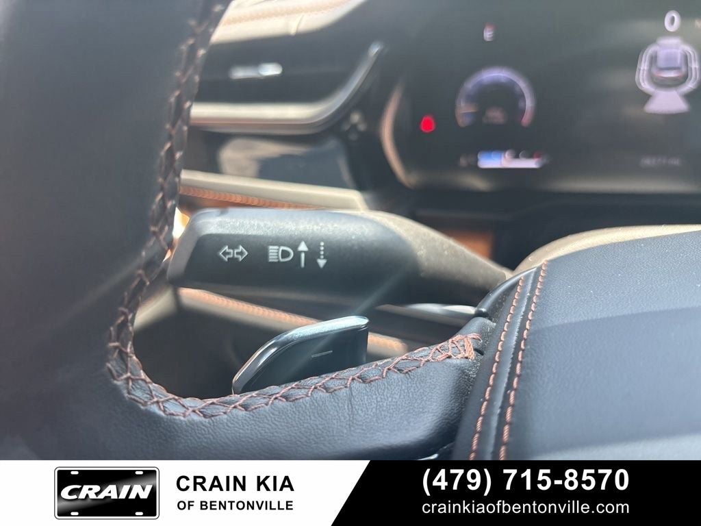2025 Jeep Grand Cherokee L Summit - 4WD / PANORAMIC SUNROOF