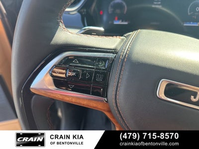 2023 Jeep Grand Cherokee L Summit - 4WD / PANORAMIC SUNROOF / ONE OWNER