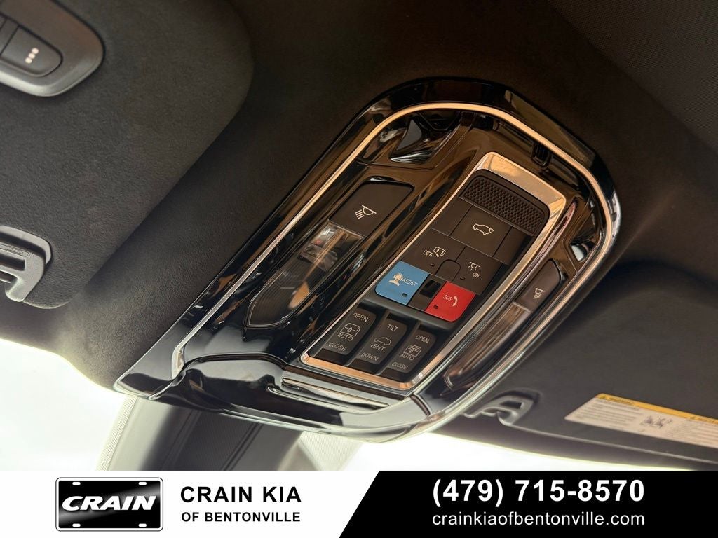 2022 Jeep Grand Wagoneer Series III - 4WD / PANORAMIC SUNROOF / CLEAN CARFAX