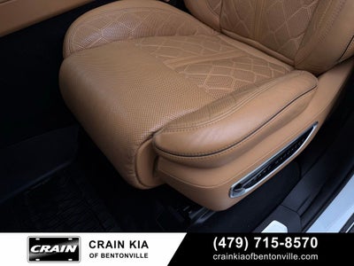 2022 Jeep Grand Wagoneer Series III - 4WD / PANORAMIC SUNROOF / CLEAN CARFAX
