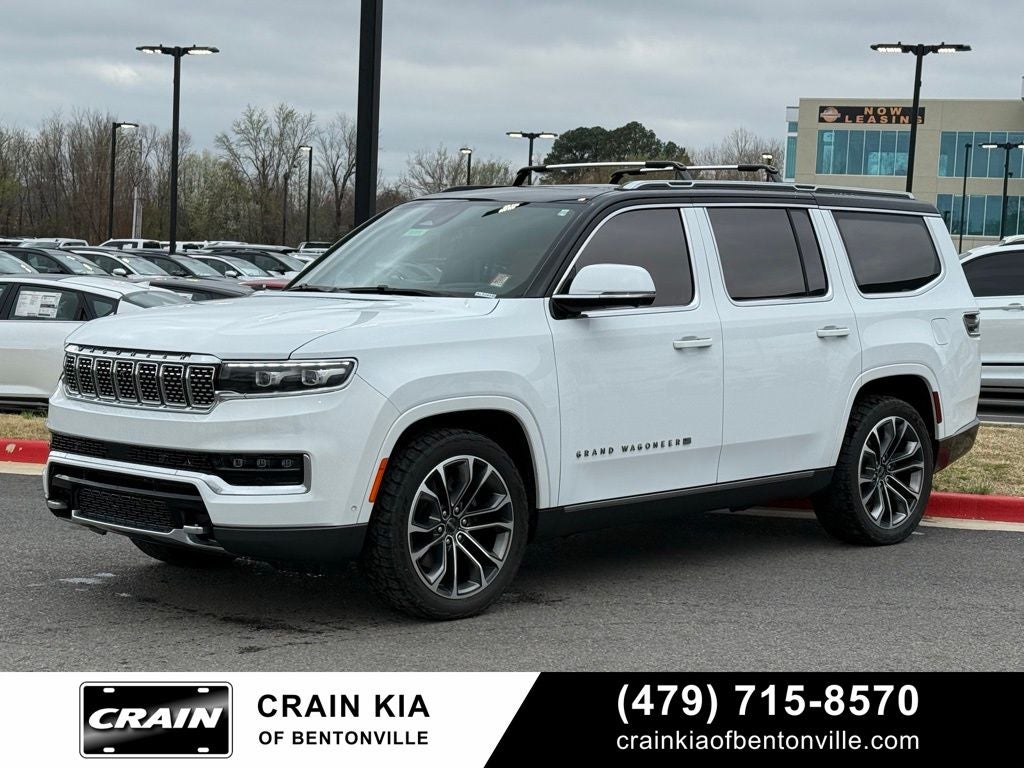 2022 Jeep Grand Wagoneer Series III - 4WD / PANORAMIC SUNROOF / CLEAN CARFAX