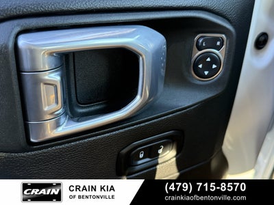 2022 Jeep Gladiator Overland - 4WD / CLEAN CARFAX