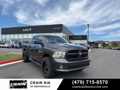 2018 RAM 1500 Express - 4WD / LIFTED!