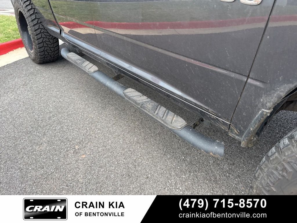 2018 RAM 1500 Express - 4WD / LIFTED!