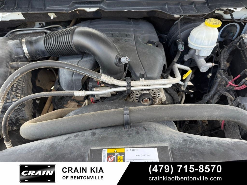 2019 RAM 1500 Classic Big Horn - 4WD / CLEAN CARFAX / LIFTED!