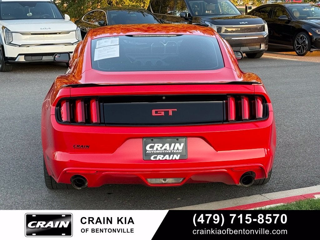 2016 Ford Mustang GT - 5.0 L V8 / CLEAN CARFAX