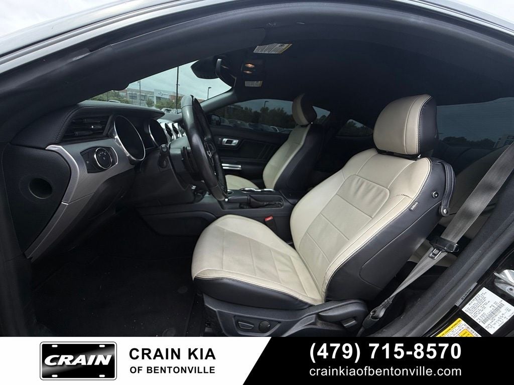 2021 Ford Mustang EcoBoost Premium - CLEAN CARFAX