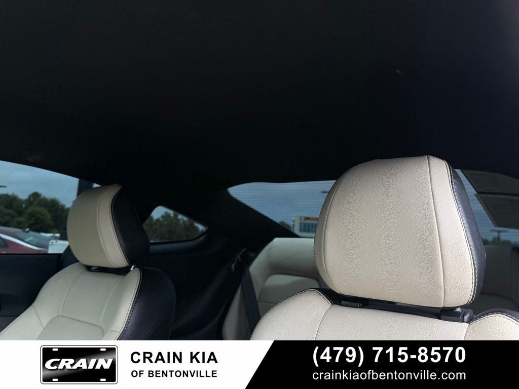 2021 Ford Mustang EcoBoost Premium - CLEAN CARFAX