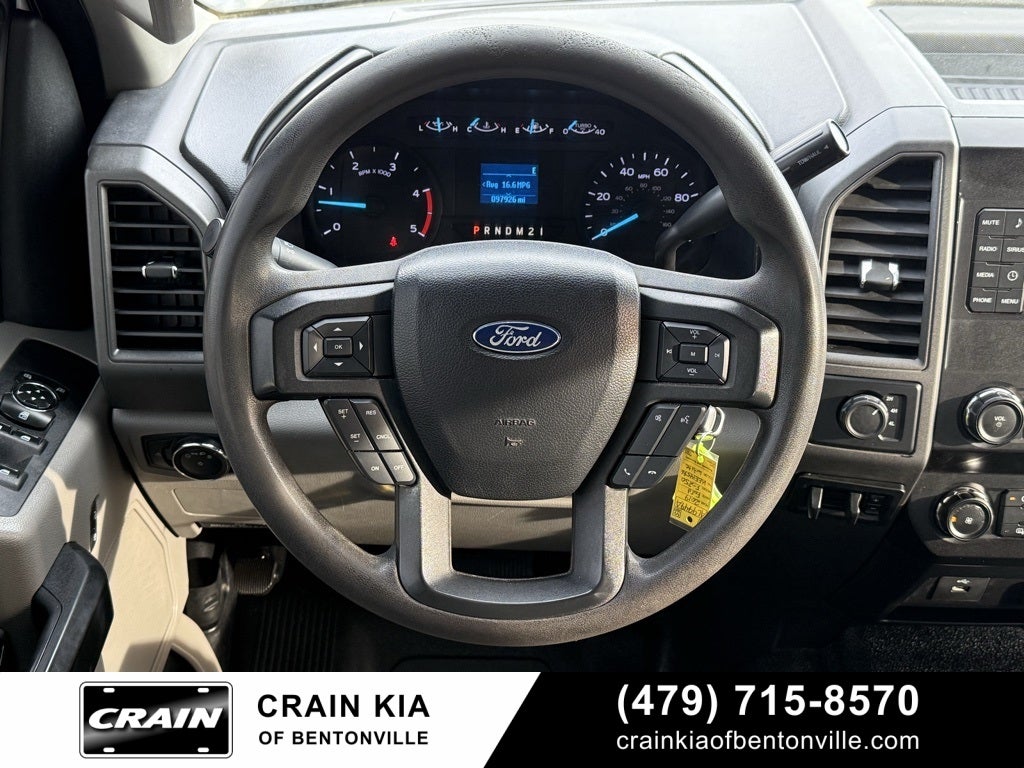 2019 Ford F-250SD XL - 4WD / CLEAN CARFAX