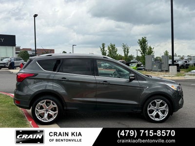 2019 Ford Escape Titanium - 4WD / CLEAN CARFAX