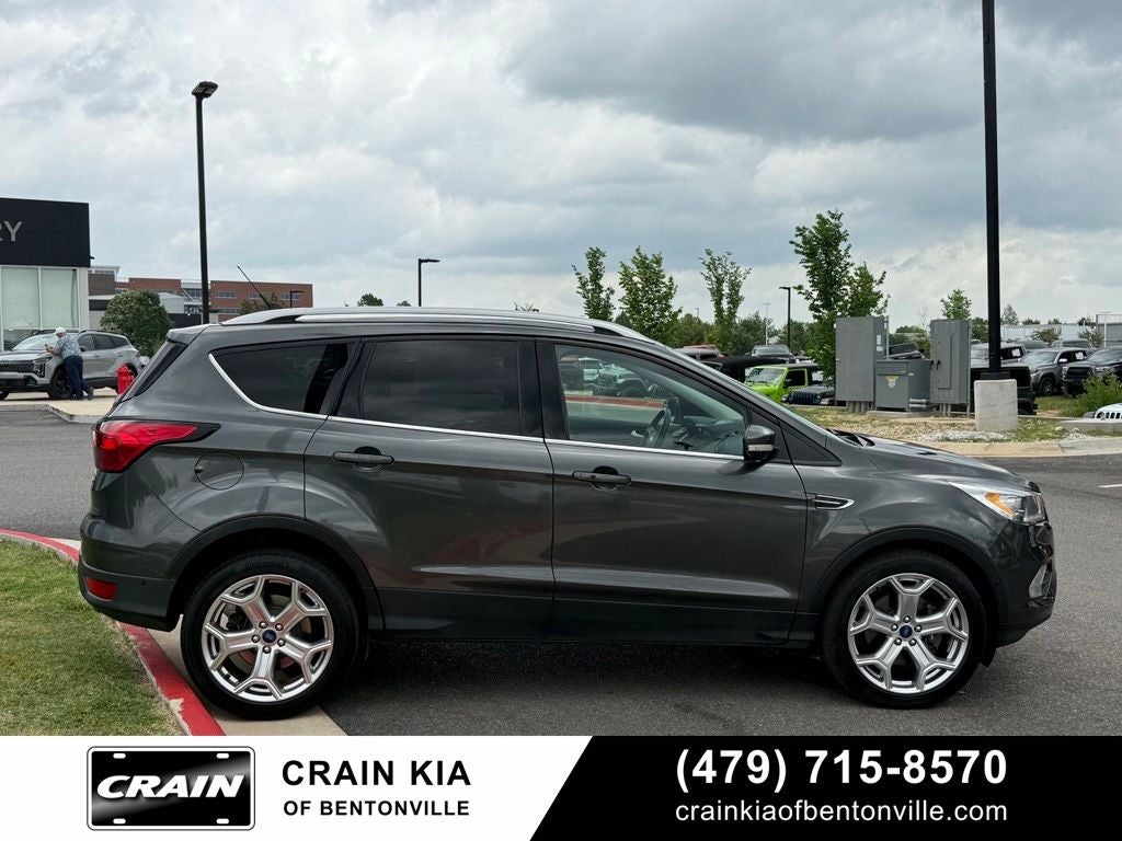 2019 Ford Escape Titanium - 4WD / CLEAN CARFAX