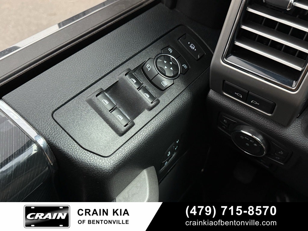 2021 Ford F-450SD Platinum - 4WD / PANORAMIC SUNROOF / $30K LIFT / WHEELS