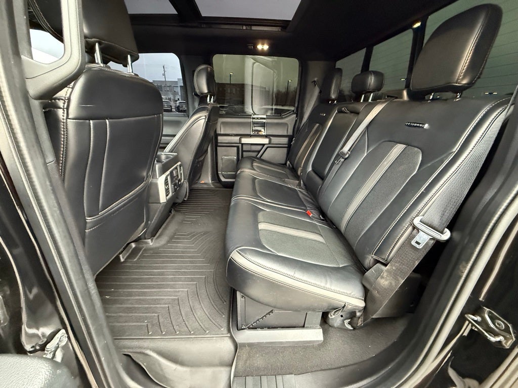 2021 Ford F-450SD Platinum - 4WD / PANORAMIC SUNROOF / $30K LIFT / WHEELS