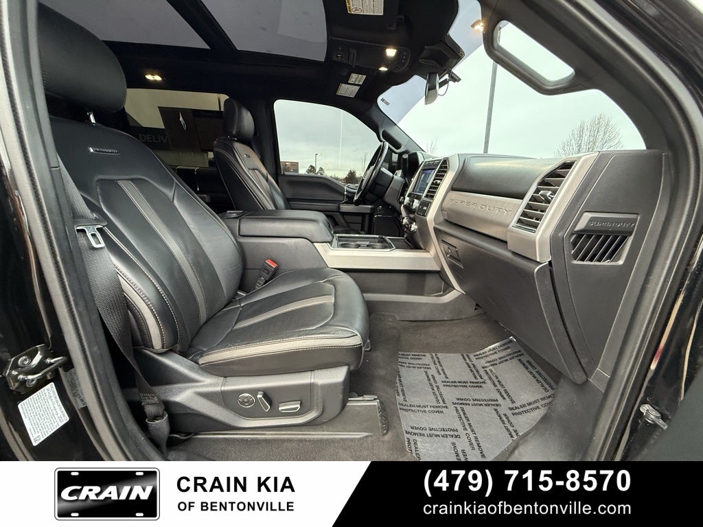 2021 Ford F-450SD Platinum - 4WD / PANORAMIC SUNROOF / $30K LIFT / WHEELS