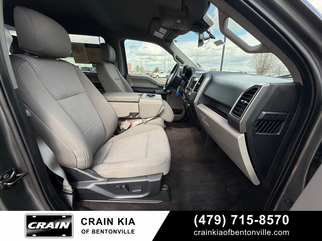 2020 Ford F-150 XLT - 4WD / 302A / CLEAN CARFAX / ONE OWNER