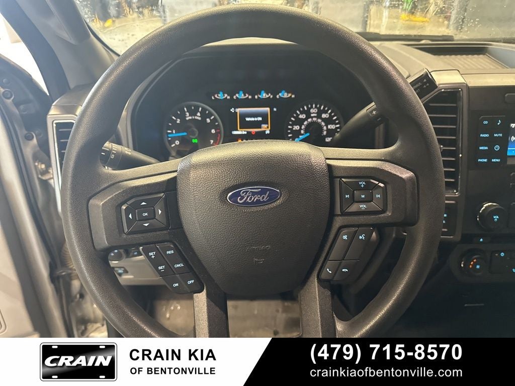 2017 Ford F-150 XLT - 4WD / LOW MILES! / CLEAN CARFAX