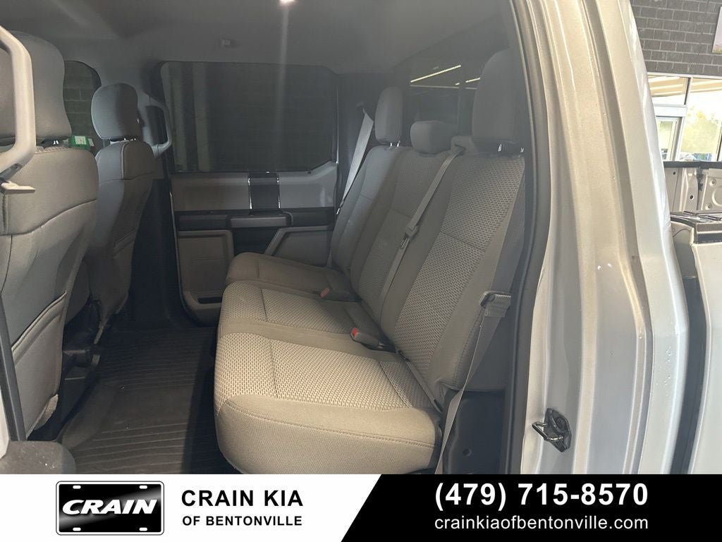 2017 Ford F-150 XLT - 4WD / LOW MILES! / CLEAN CARFAX