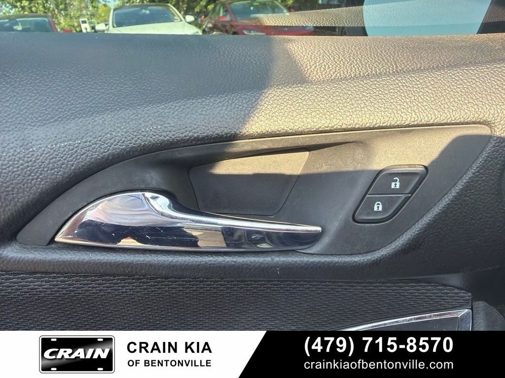2017 Chevrolet Cruze LT - CLEAN CARFAX