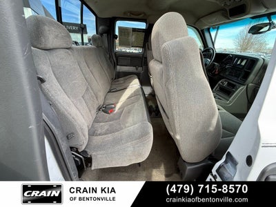 2005 Chevrolet Silverado 1500 Z71 Style Side - 4WD / CLEAN CARFAX