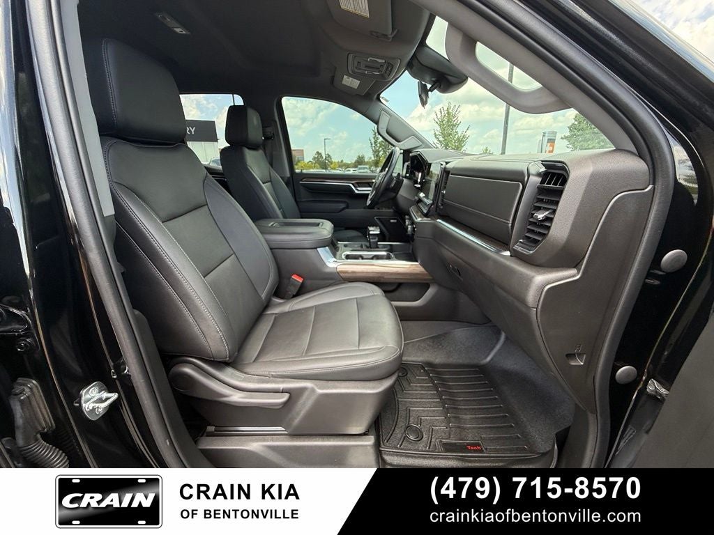 2022 Chevrolet Silverado 1500 RST - 4WD / CLEAN CARFAX / ONE OWNER