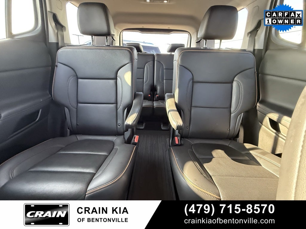 2023 GMC Acadia AT4 - AWD / CLEAN CARFAX / ONE OWNER