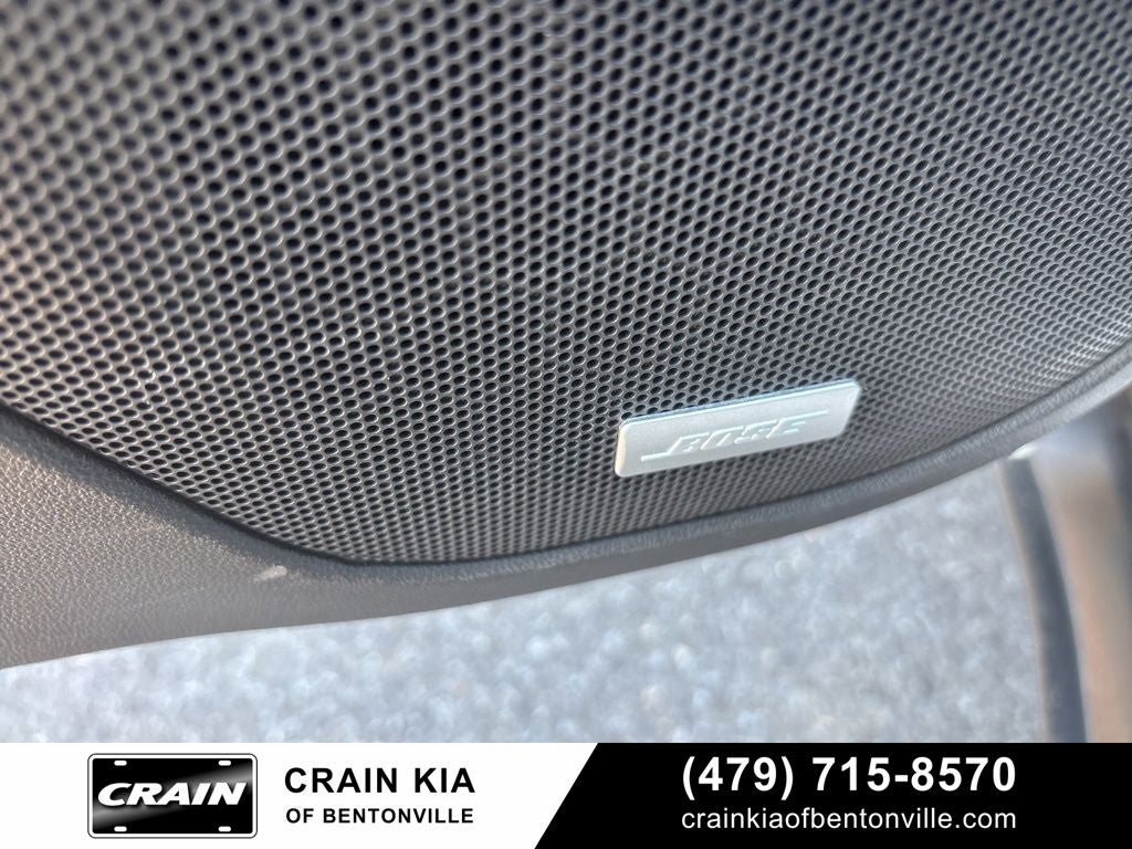 2023 GMC Acadia SLT - CLEAN CARFAX / ONE OWNER