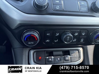 2023 GMC Acadia SLT - CLEAN CARFAX / ONE OWNER