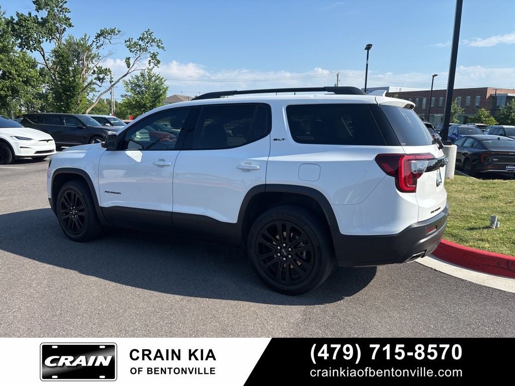 2023 GMC Acadia SLT - CLEAN CARFAX / ONE OWNER