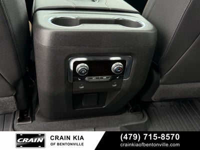 2022 GMC Yukon AT4 - 4WD / PANORAMIC SUNROOF / CLEAN CARFAX