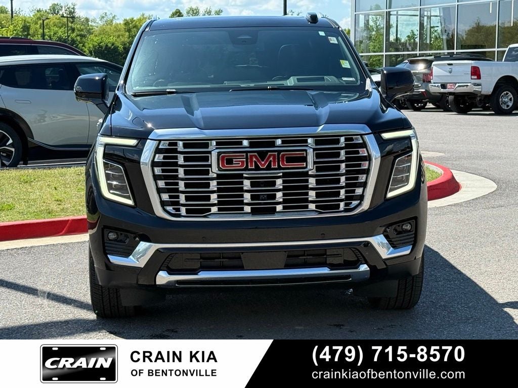 2026 GMC Yukon Denali - 4WD / PANORAMIC SUNROOF / CLEAN CARFAX