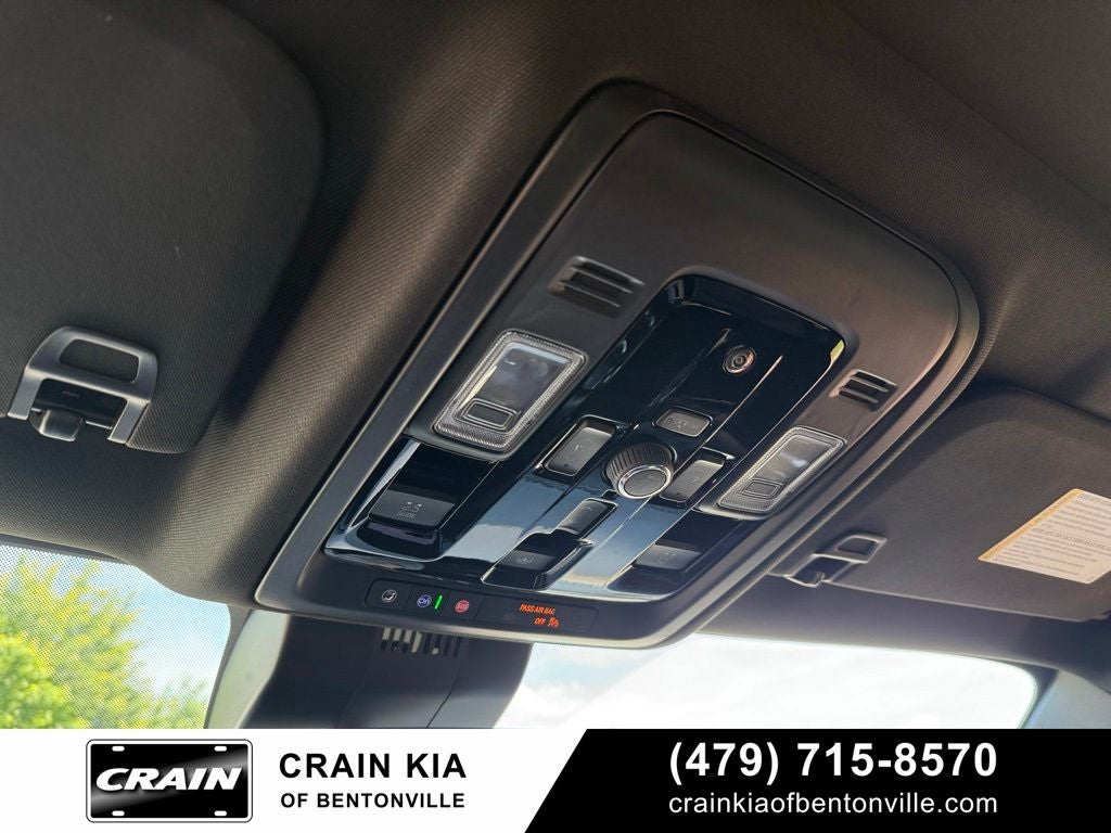 2026 GMC Yukon Denali - 4WD / PANORAMIC SUNROOF / CLEAN CARFAX