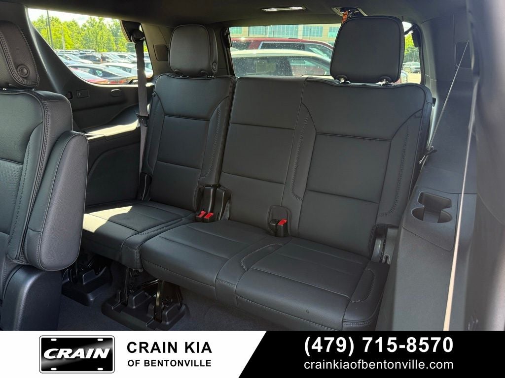 2026 GMC Yukon Denali - 4WD / PANORAMIC SUNROOF / CLEAN CARFAX