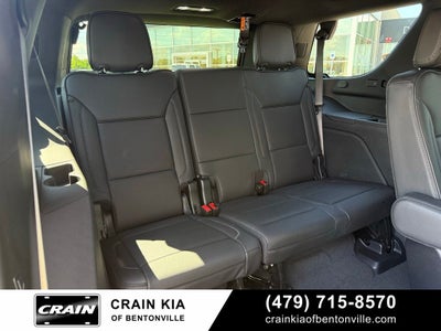 2026 GMC Yukon Denali - 4WD / PANORAMIC SUNROOF / CLEAN CARFAX