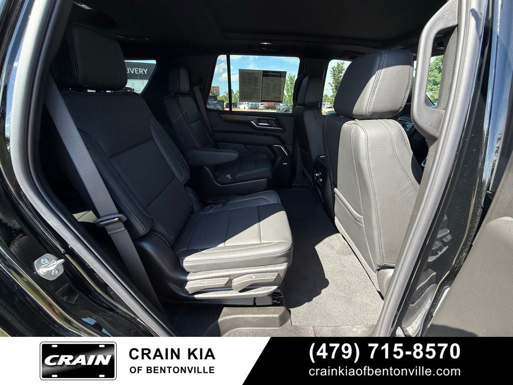 2026 GMC Yukon Denali - 4WD / PANORAMIC SUNROOF / CLEAN CARFAX