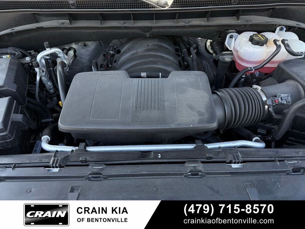 2026 GMC Yukon Denali - 4WD / PANORAMIC SUNROOF / CLEAN CARFAX