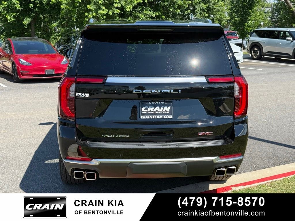 2026 GMC Yukon Denali - 4WD / PANORAMIC SUNROOF / CLEAN CARFAX