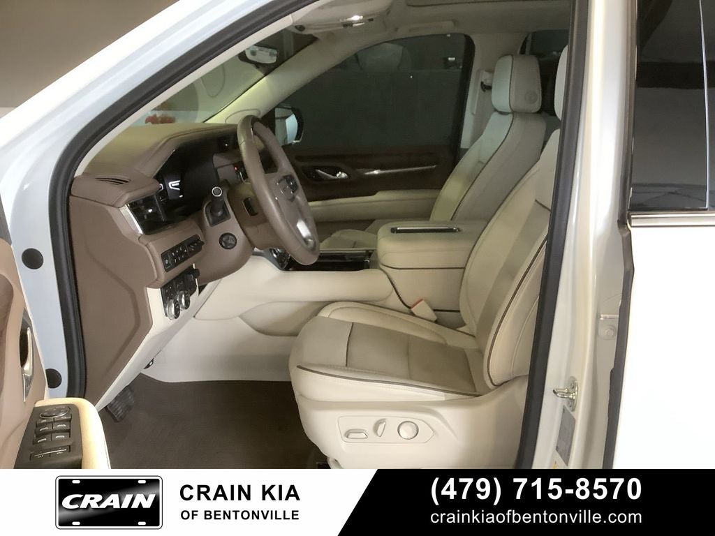 2023 GMC Yukon Denali Reserve - 4WD / PANORAMIC SUNROOF / DVD