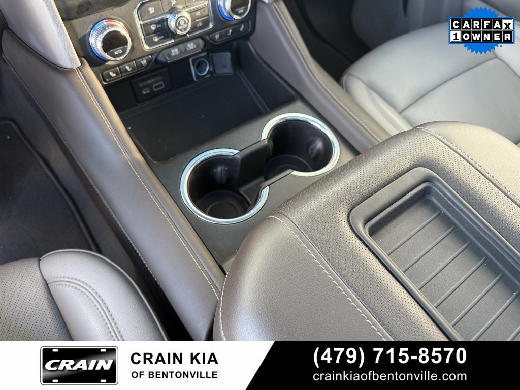 2021 GMC Yukon XL SLT - 4WD / PANORAMIC SUNROOF / ONE OWNER