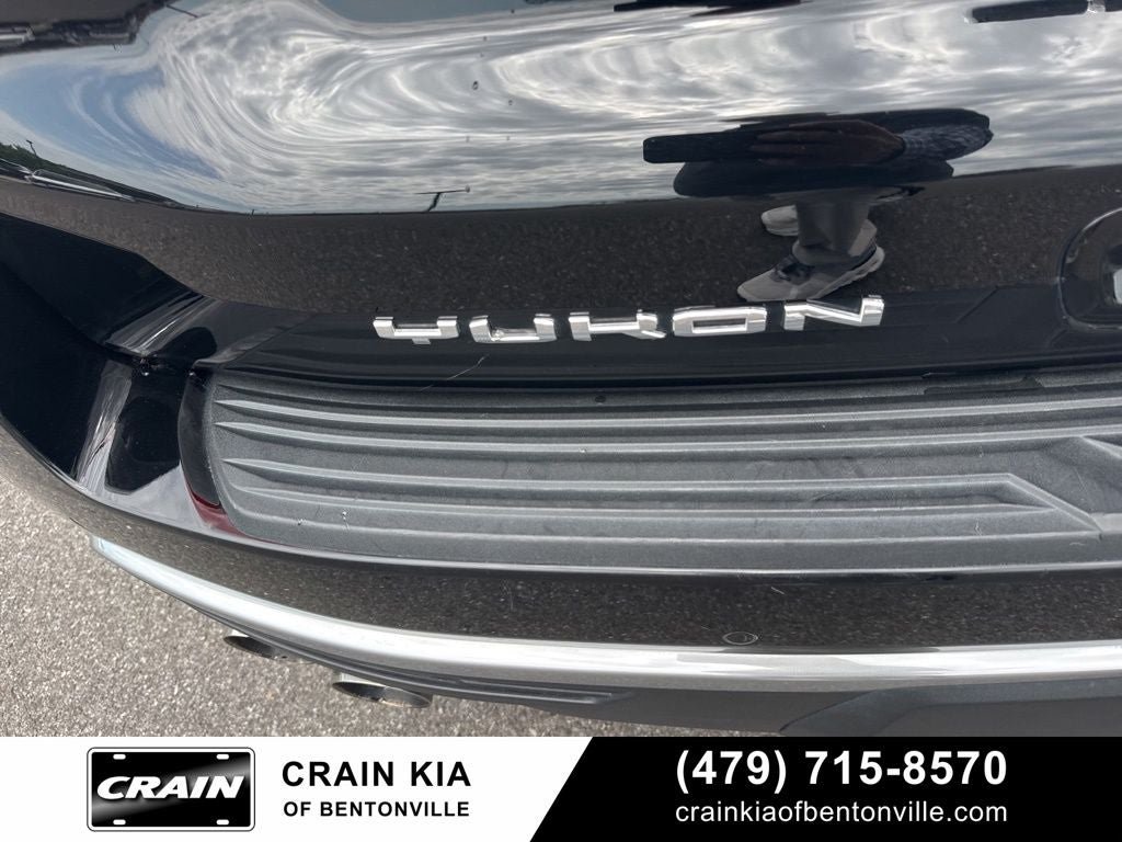 2022 GMC Yukon XL Denali - 4WD / CLEAN CARFAX