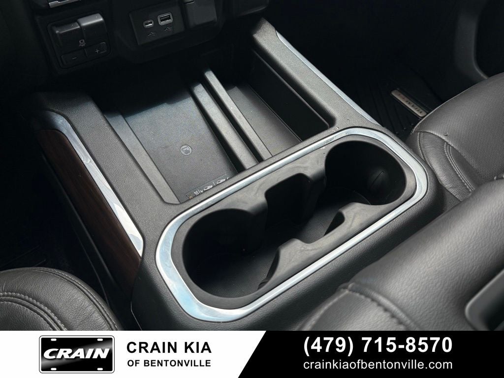 2020 GMC Sierra 3500HD SLT - 4WD / CLEAN CARFAX