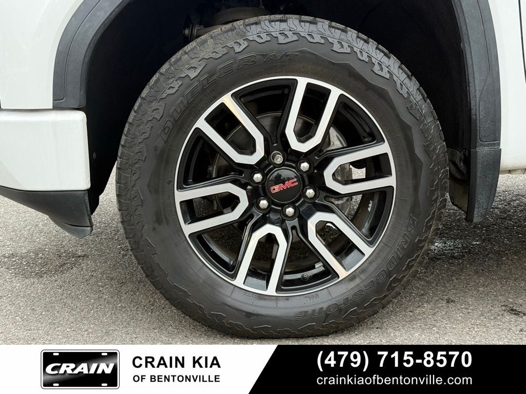 2019 GMC Sierra 1500 AT4 - 4WD / AT4 PREMIUM / CLEAN CARFAX