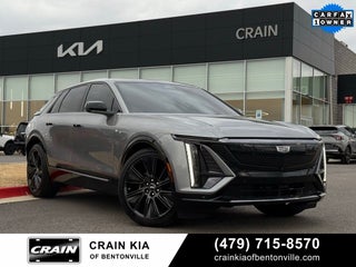 2024 Cadillac LYRIQ Sport - AWD / PANORAMIC SUNROOF / ONE OWNER
