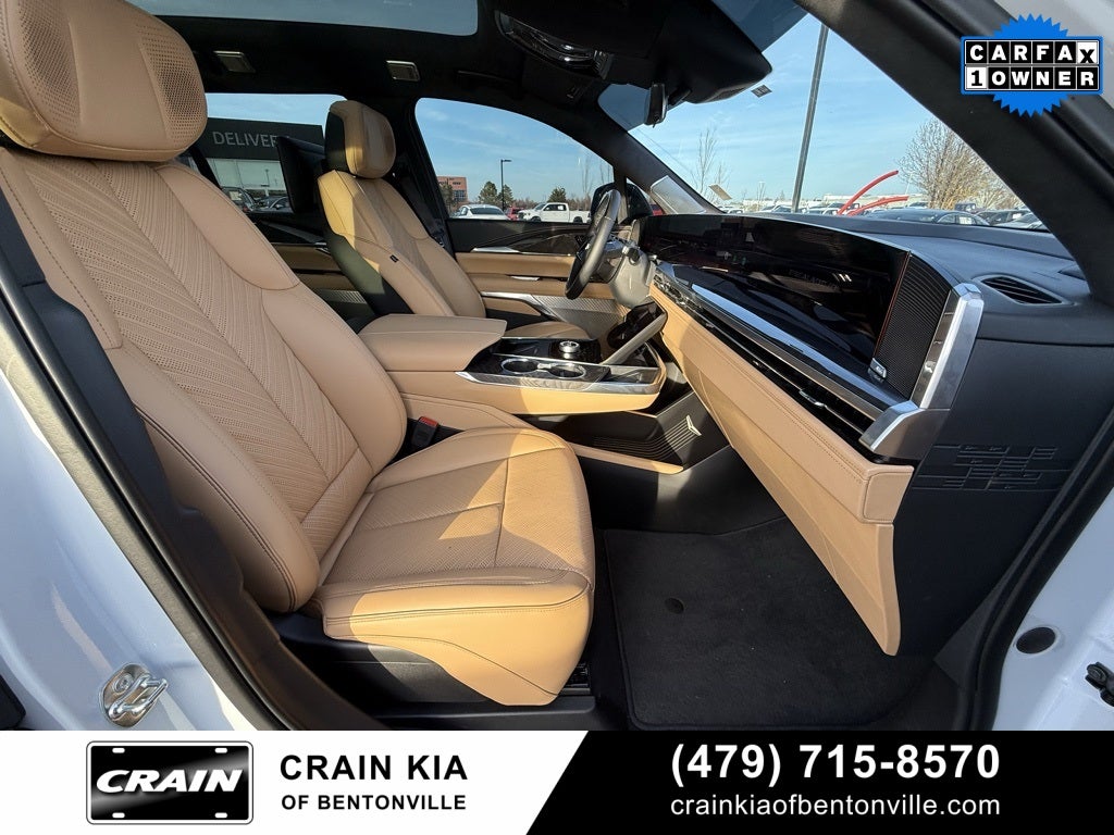 2026 Cadillac ESCALADE IQL Premium Luxury - $156,315 MSRP - AWD / PANORAMIC SUNROOF