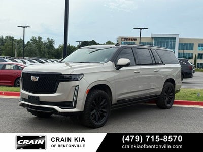 2024 Cadillac Escalade ESV Sport Platinum - AWD / PANORAMIC SUNROOF / CLEAN CARFAX