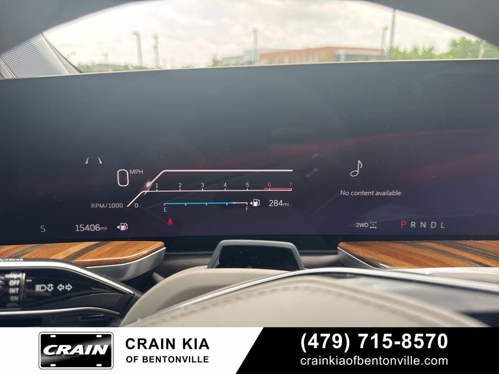 2025 Cadillac Escalade Sport Platinum - 4WD / PANORAMIC SUNROOF / CLEAN CARFAX
