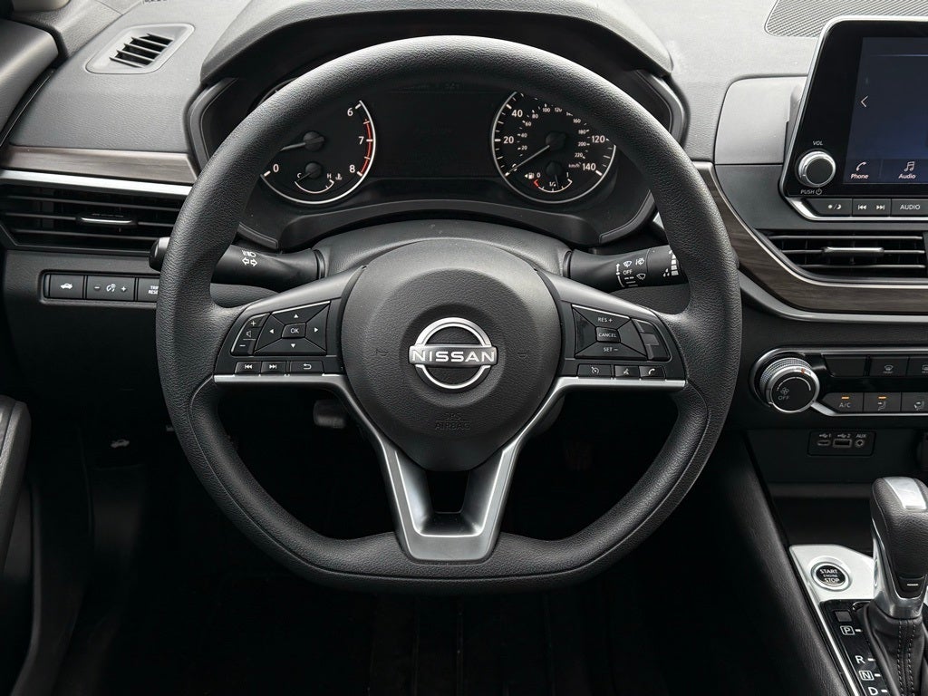 2024 Nissan Altima 2.5 SV - CLEAN CARFAX / ONE OWNER