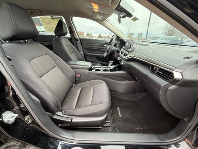 2024 Nissan Altima 2.5 SV - CLEAN CARFAX / ONE OWNER